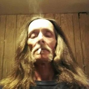 Meet your Posher, Gino